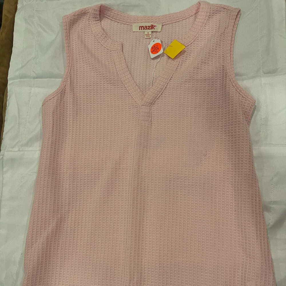 NWOT BOUTIQUE Mazik Light Pink Textured Top
